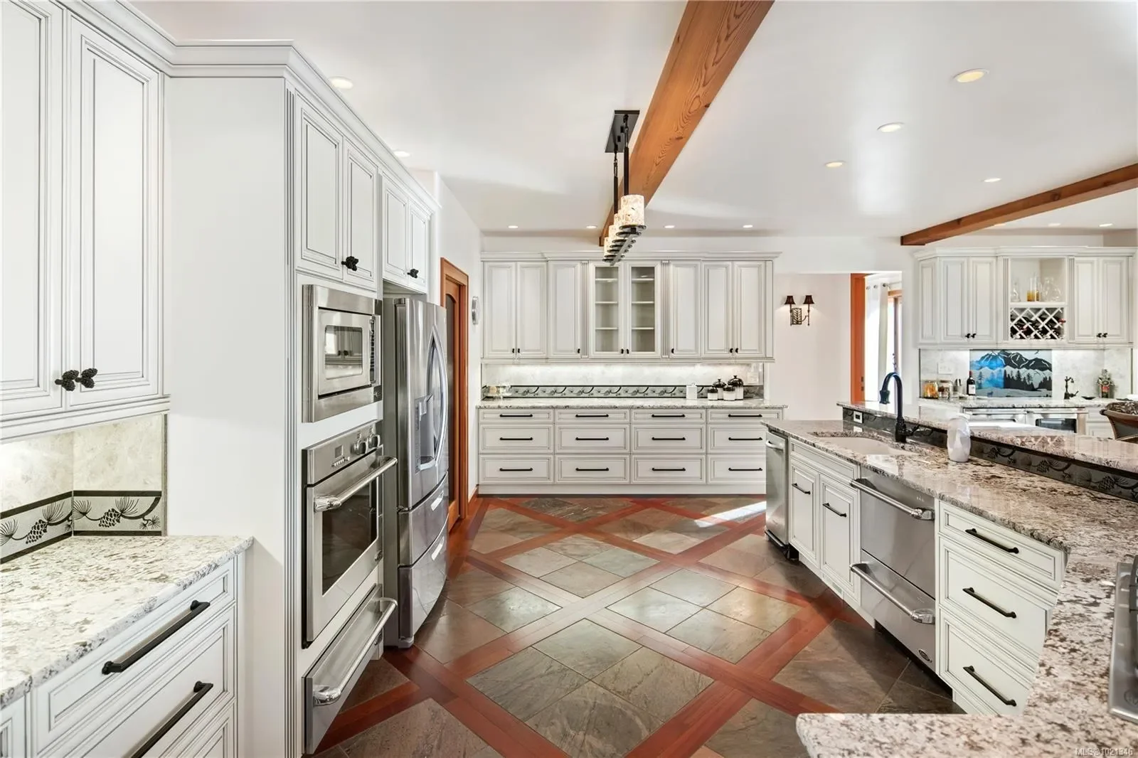 Gallery photo 2