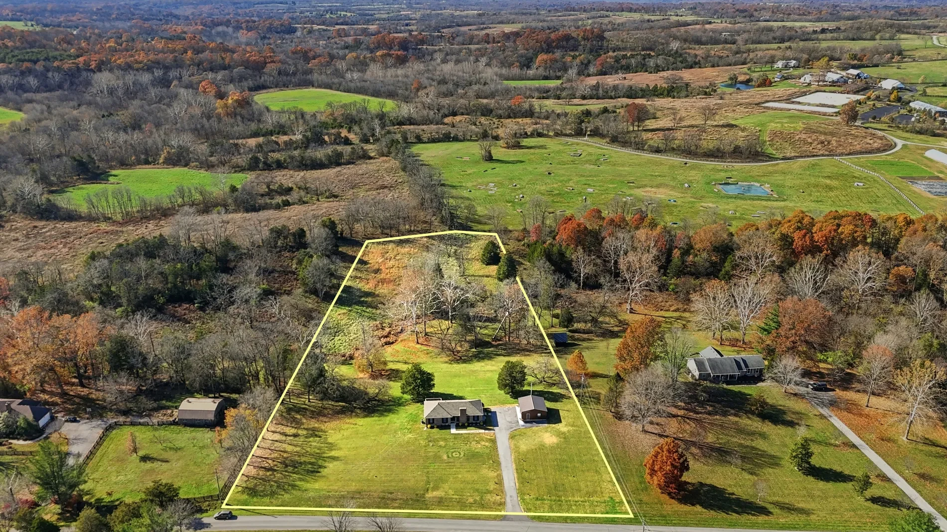 3900 Hawthorne Road , La Grange, KY 40031, La Grange, Kentucky, United States. - Photo 3