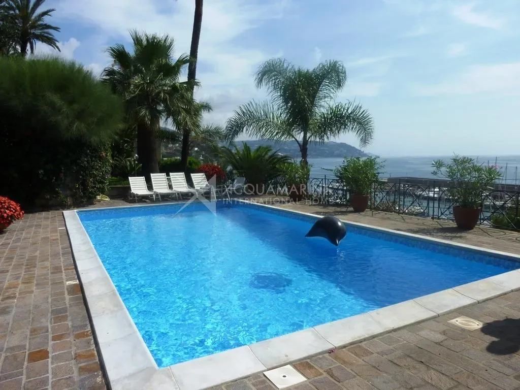 Bordighera, Liguria, Italy. - Photo 13