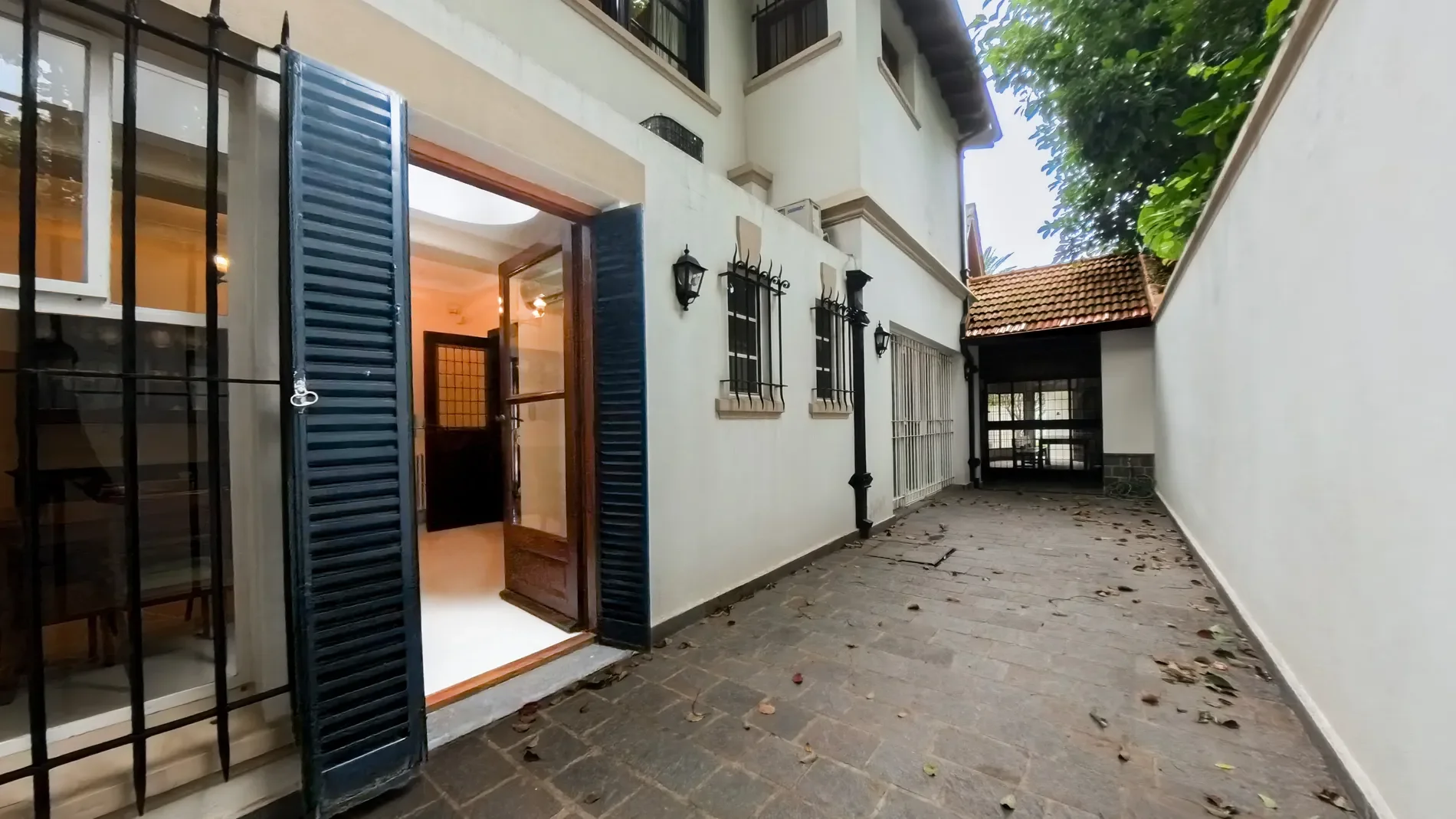 Gallery photo 4