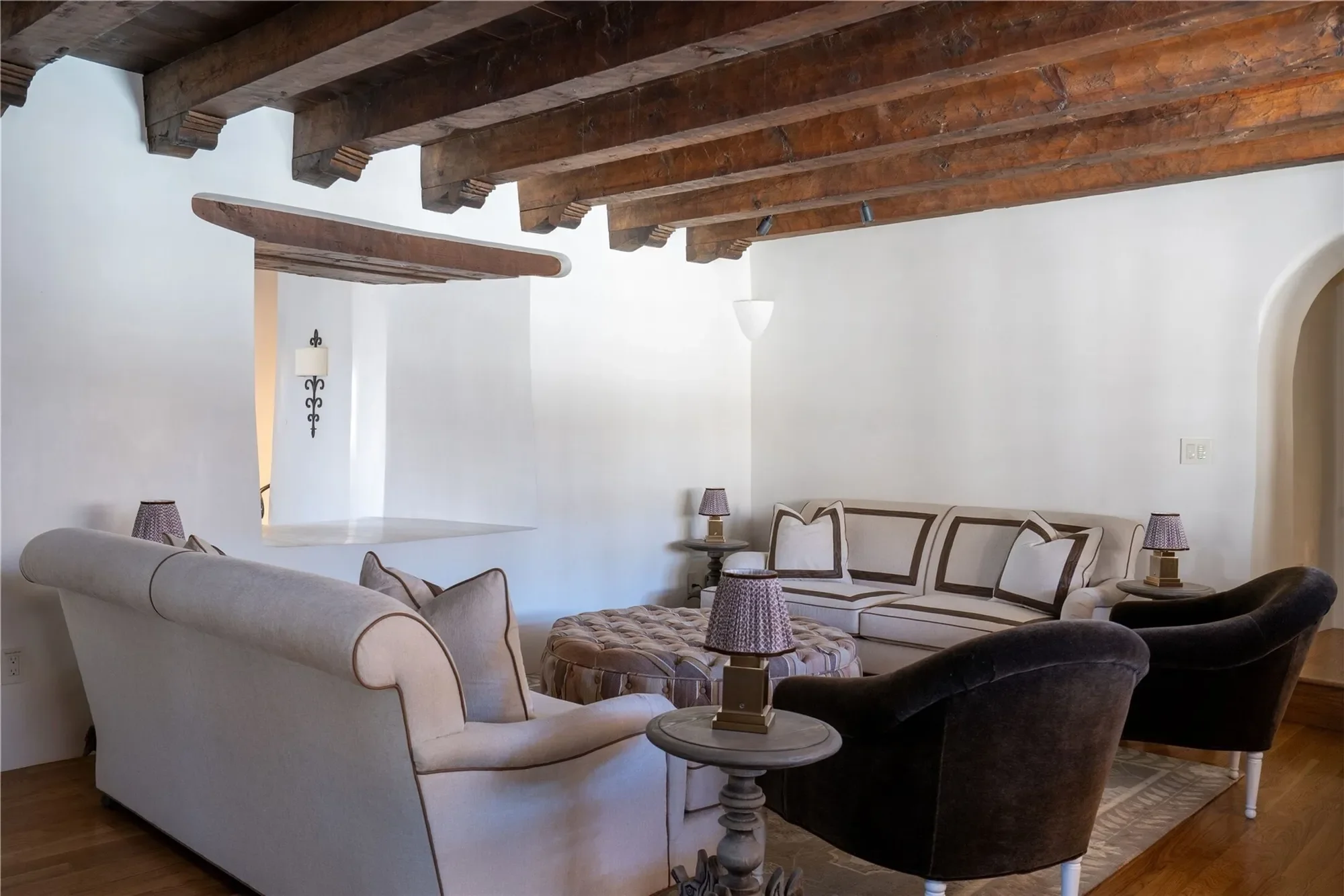 831 El Caminito , Santa Fe, NM 87505, Santa Fe, New Mexico, United States. - Photo 8