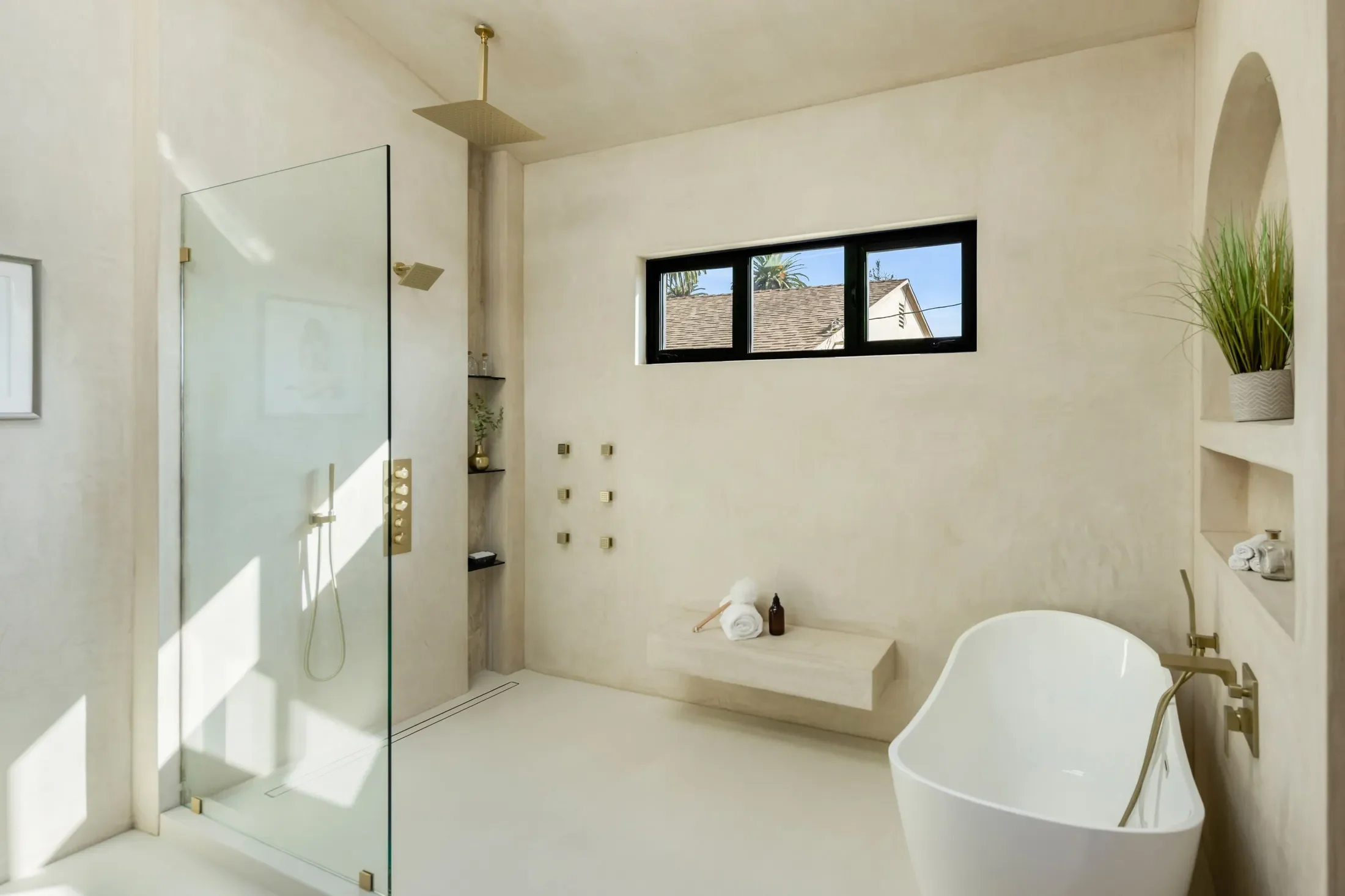 4029 East Boulevard , Los Angeles, CA 90066, Los Angeles, California, United States. - Photo 2