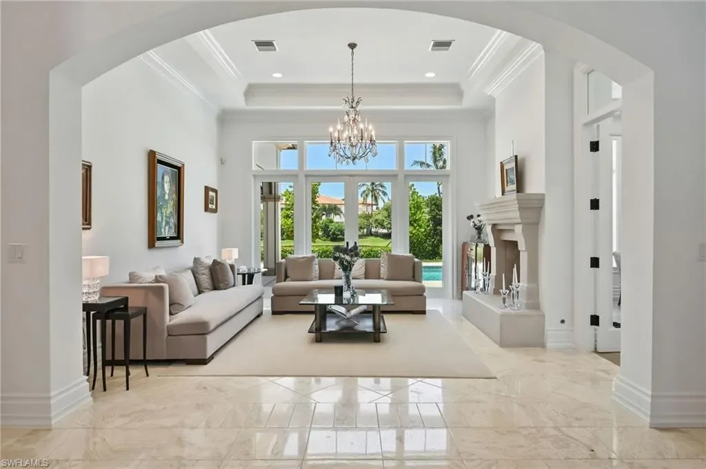 Gallery photo 1