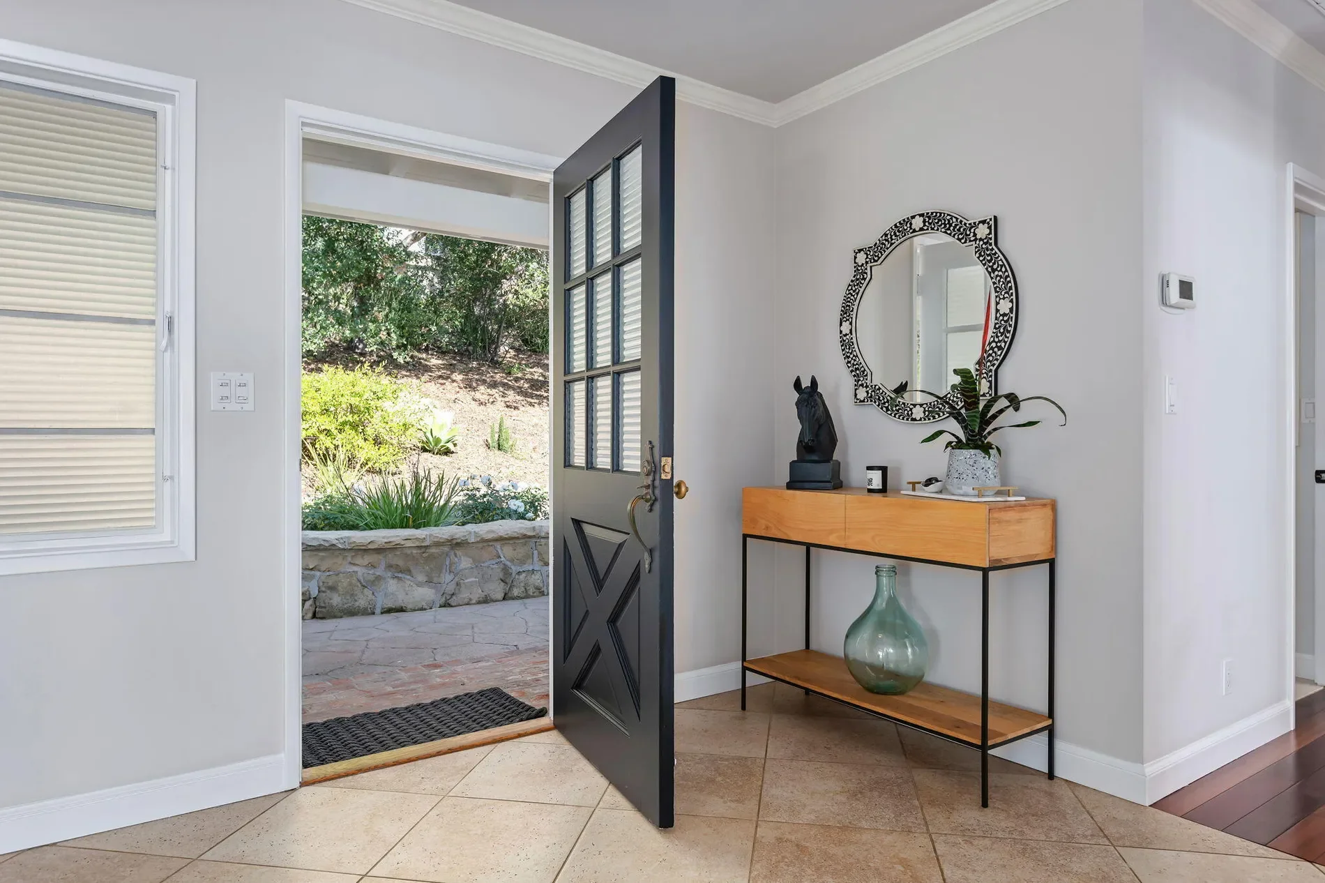 712 Arbolado Road, SANTA BARBARA, CA, 93103, USA, Santa Barbara, California, United States. - Photo 3