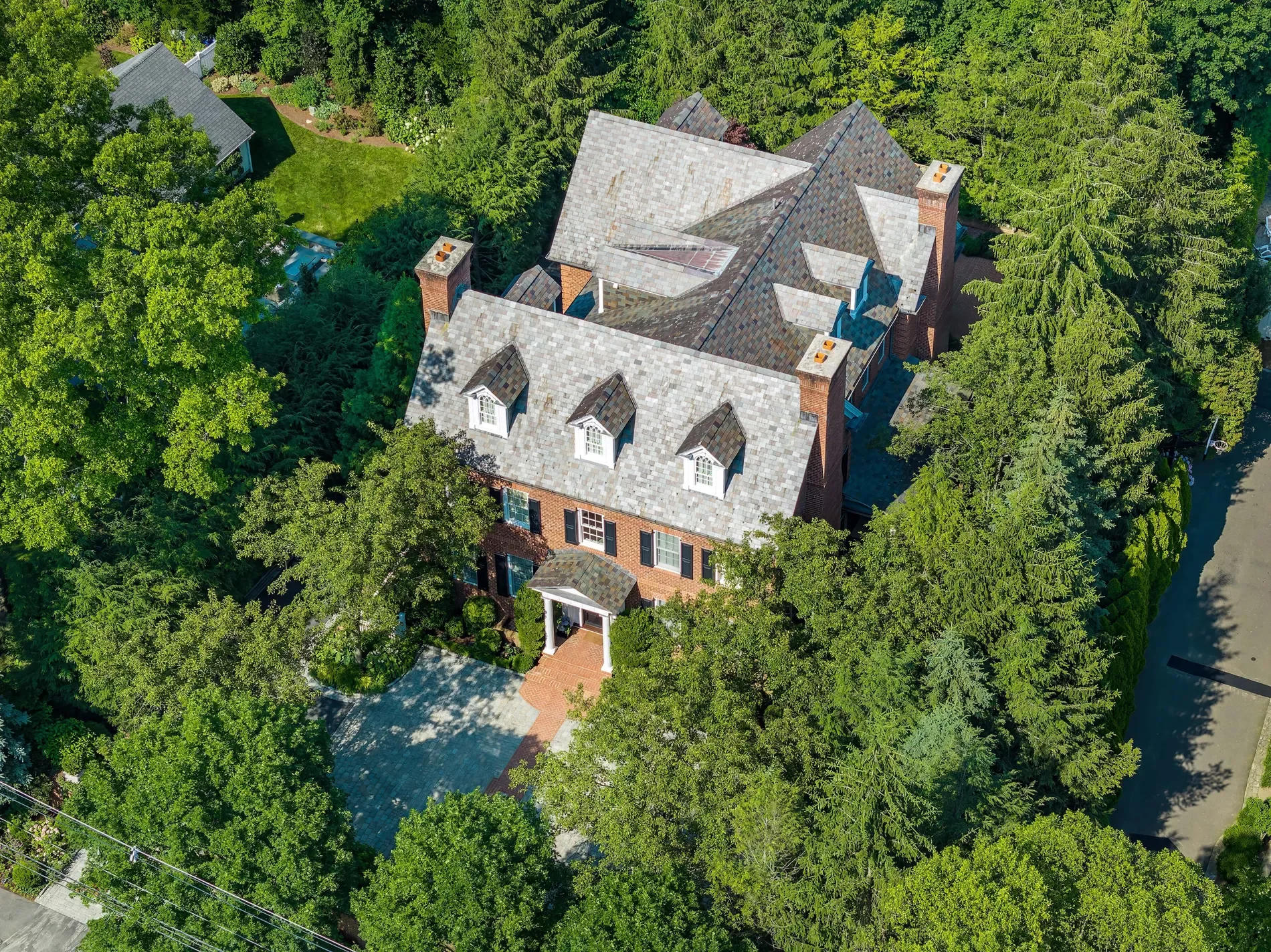 354 South Avenue, New Canaan, CT 06840, New Canaan, Connecticut, United States. - Photo 6
