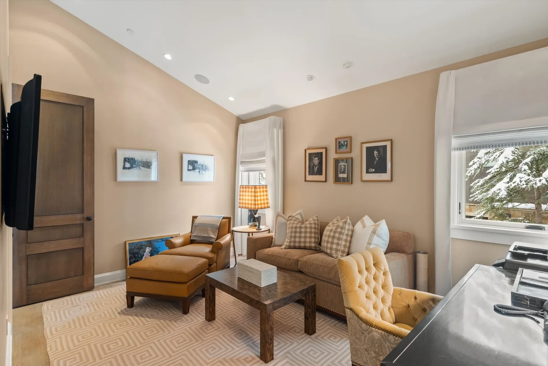 10 Ute Place , Aspen, CO 81611, Aspen, Colorado, United States. - Photo 16