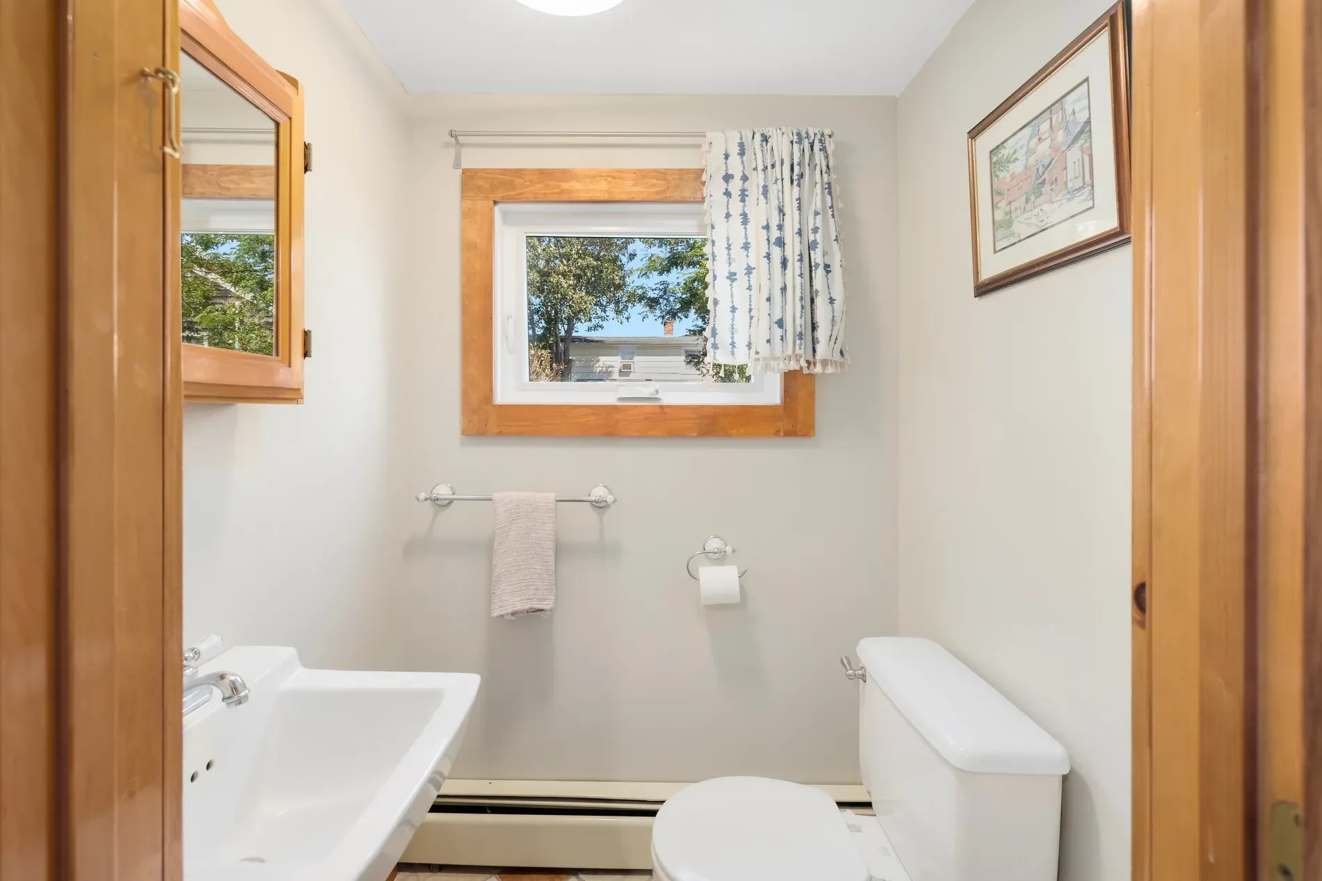 13 Oak Street, Portsmouth, RI 02871, Portsmouth, Rhode Island, United States. - Photo 14