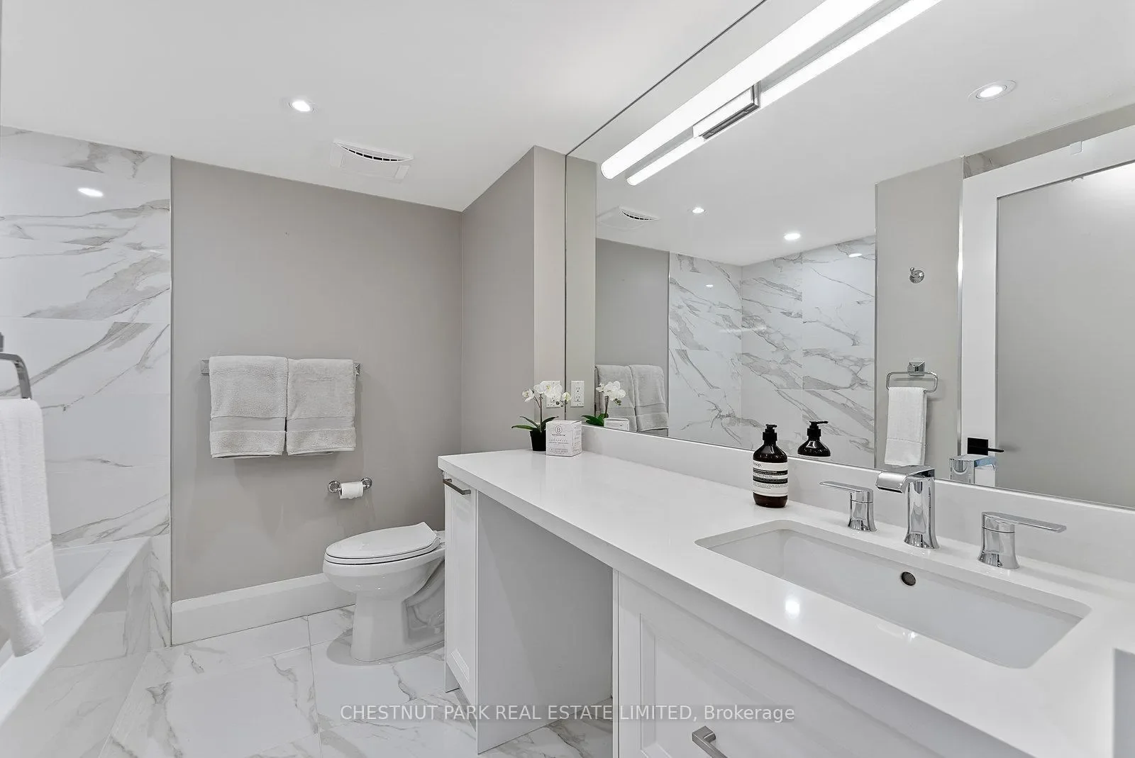 Gallery photo 3