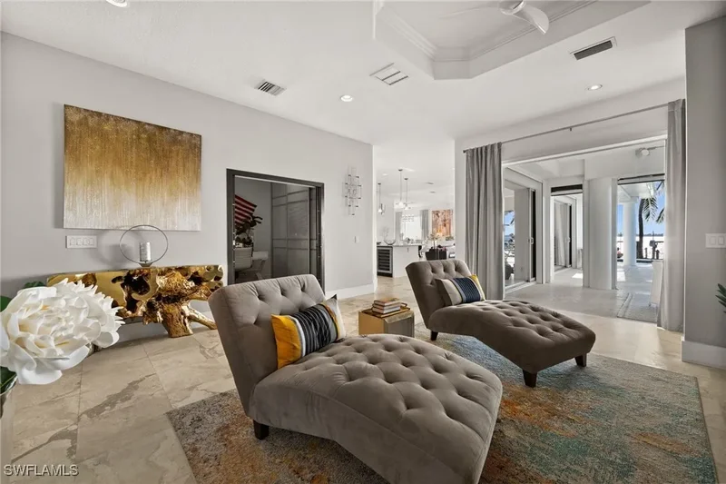5625 Riverside Drive, Cape Coral, Florida, United States. - Photo 31