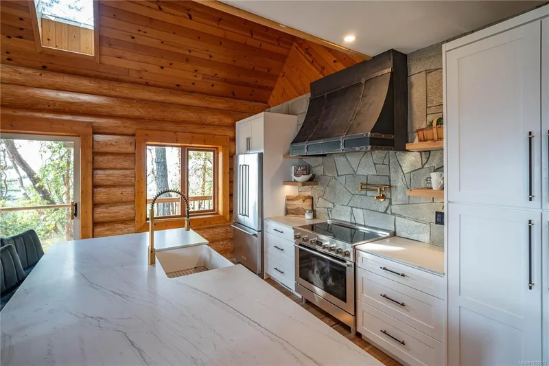 8030 Trans Canada Hwy, Duncan, British Columbia, Canada. - Photo 30