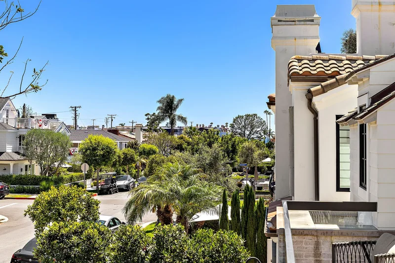 509 Carnation Avenue , Newport Beach, CA 92625, Newport Beach, California, United States. - Photo 18