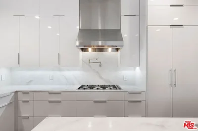 Thumbnail 21