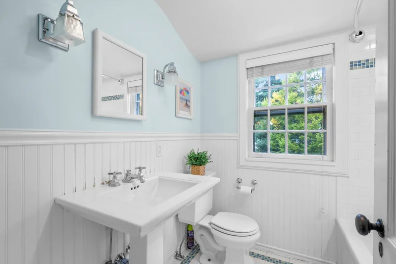 417 Wynnewood Road, Pelham, NY 10803, Village of Pelham, New York, United States. - Photo 22