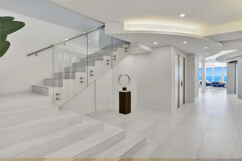 701 N Fort Lauderdale Beach Blvd #PH 1801, Fort Lauderdale, FL 33304, Fort Lauderdale, Florida, United States. - Photo 3