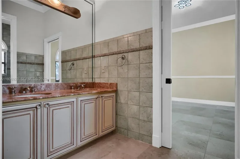 3001 SW 132nd Avenue, Miami, Florida, United States. - Photo 11
