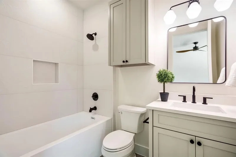 5836 Kenwood Avenue, Dallas, Texas, United States. - Photo 33