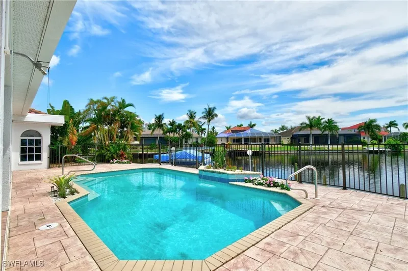 2000 SW 44th Terrace, Cape Coral, FL 33914, Cape Coral, Florida, United States. - Photo 33