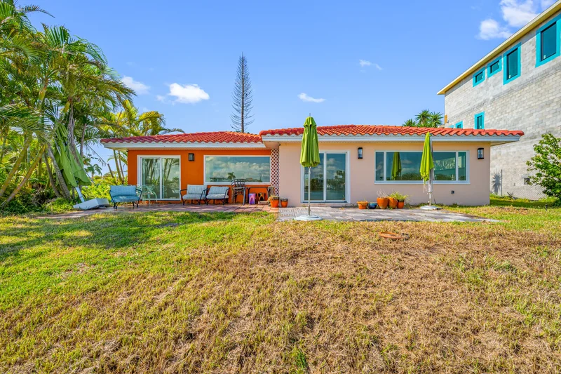 10238 Tarpon Dr, Treasure Island, FL 33706, St. Pete Beach, Florida, United States. - Photo 8