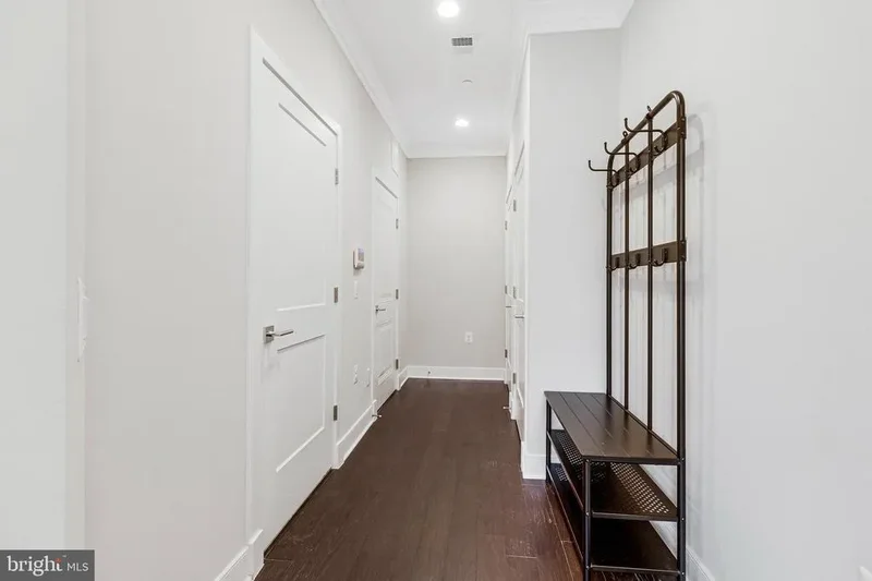 10326 GROSVENOR PL PLACE, NORTH BETHESDA, MD 20852, North Bethesda, Virginia, United States. - Photo 44