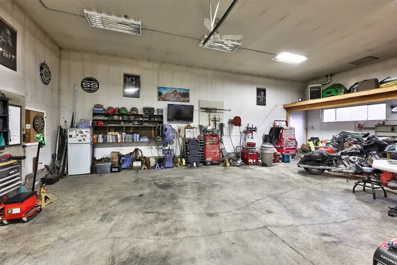 4154 Cameron Road, Kamloops, British Columbia, Canada. - Photo 10