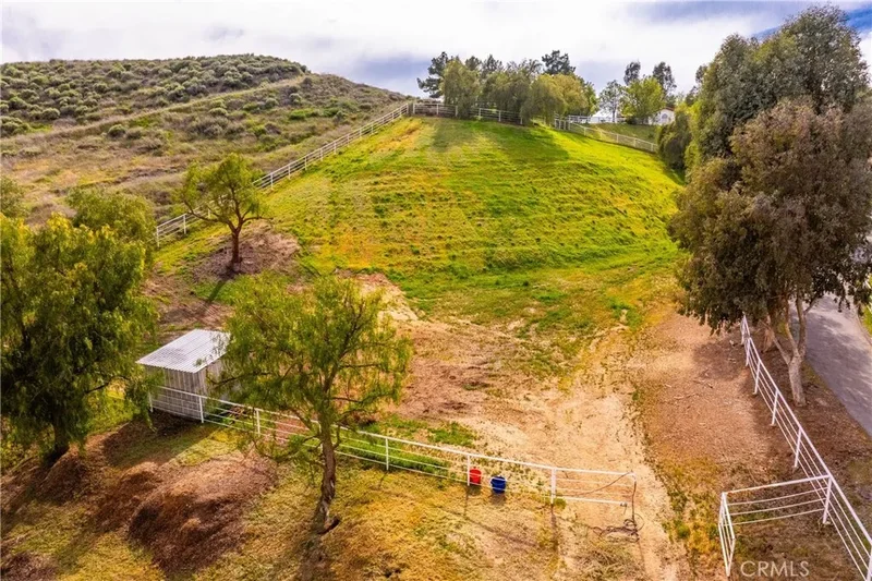 30505 Sloan Canyon Road, Castaic, CA 91384, Castaic, California, United States. - Photo 72