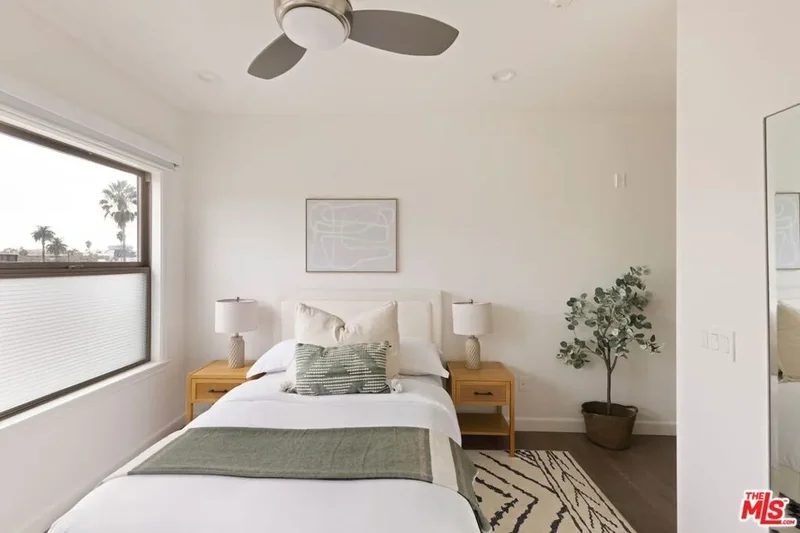 432 S Willaman Drive 401, West Hollywood, California, United States. - Photo 20