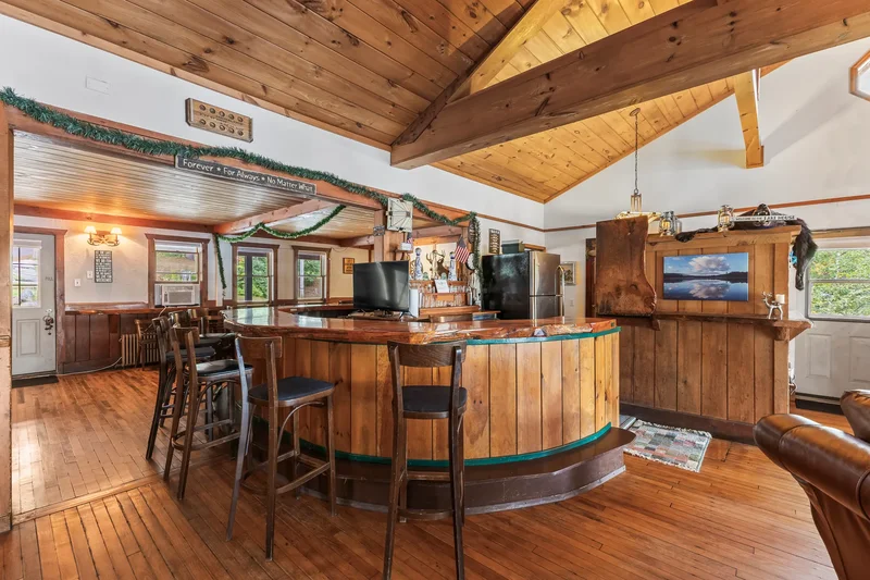 965 Deerland Road , Long Lake, NY 12847, Raquette Lake, New York, United States. - Photo 25