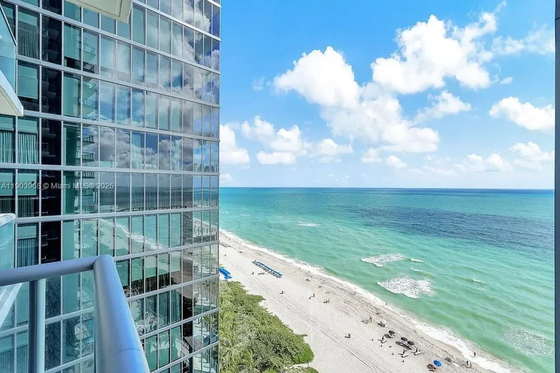 17121 Collins Ave, Golden Beach, Florida, United States. - Photo 29
