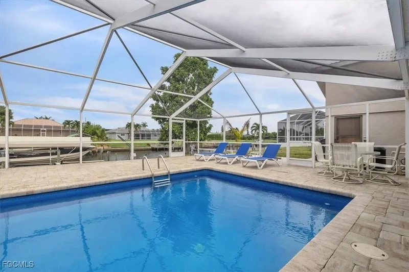 1113 SE 17th Street, Cape Coral, FL 33990, Cape Coral, Florida, United States. - Photo 2