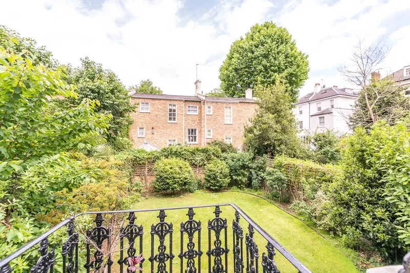 Flat 2, Central London, London, England, United Kingdom. - Photo 7