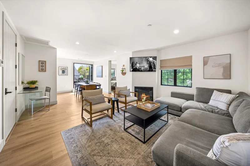 6 E Valerio Street, SANTA BARBARA, CA 93101, Santa Barbara, California, United States. - Photo 46