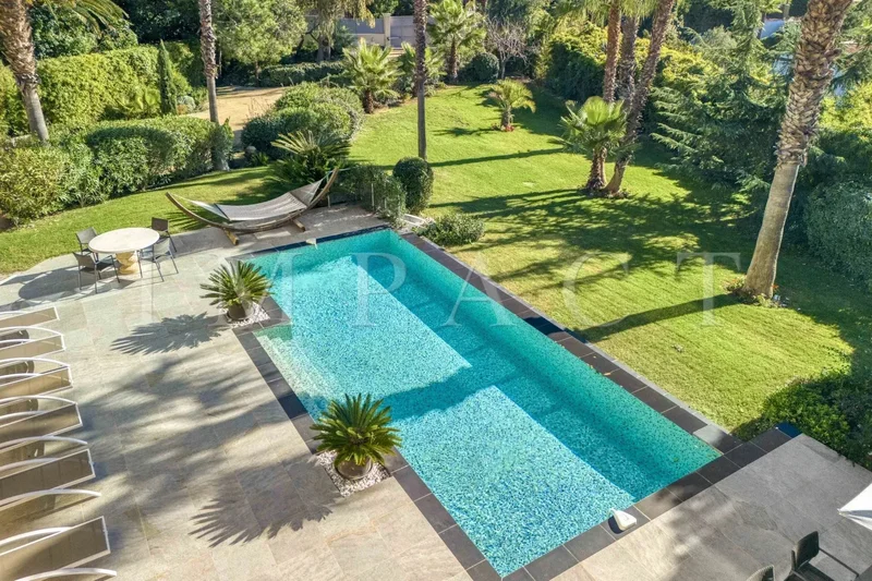 SUPER CANNES MODERN VILLA SEA VIEW FOR SALE