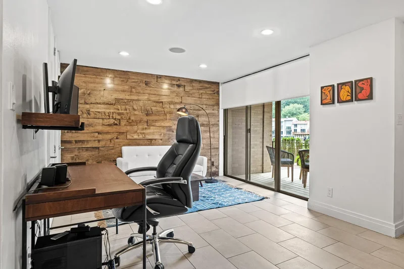 1674 Chimney House Road, Reston, VA 20190, Reston, Virginia, United States. - Photo 26
