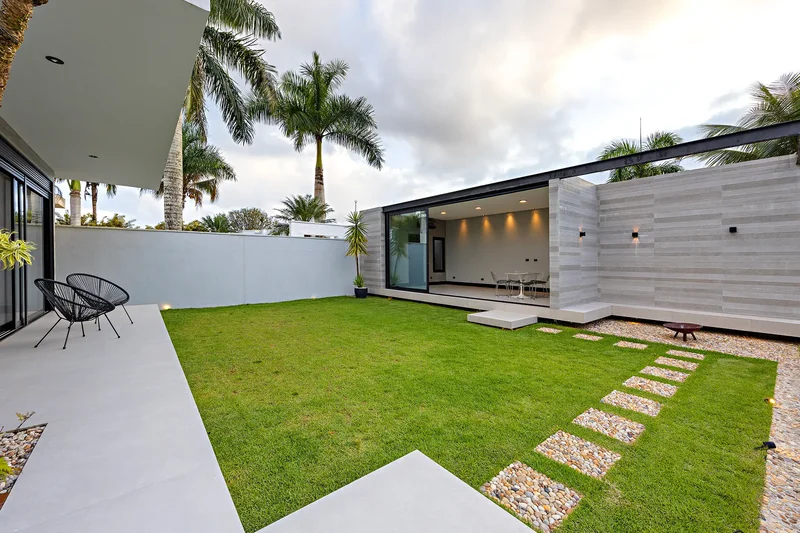 Avenida Albino dos Santos Gandares Praia de Pernambuco, Guarujá, SP 11445-570, Guarujá, State of São Paulo, Brazil. - Photo 29