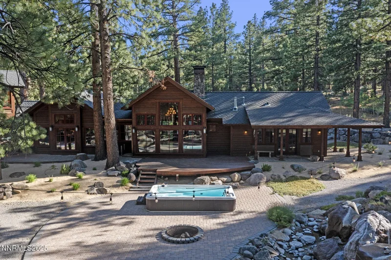 16555 Evergreen Hills Drive, Reno, NV 89511, Reno, Nevada, United States. - Photo 43