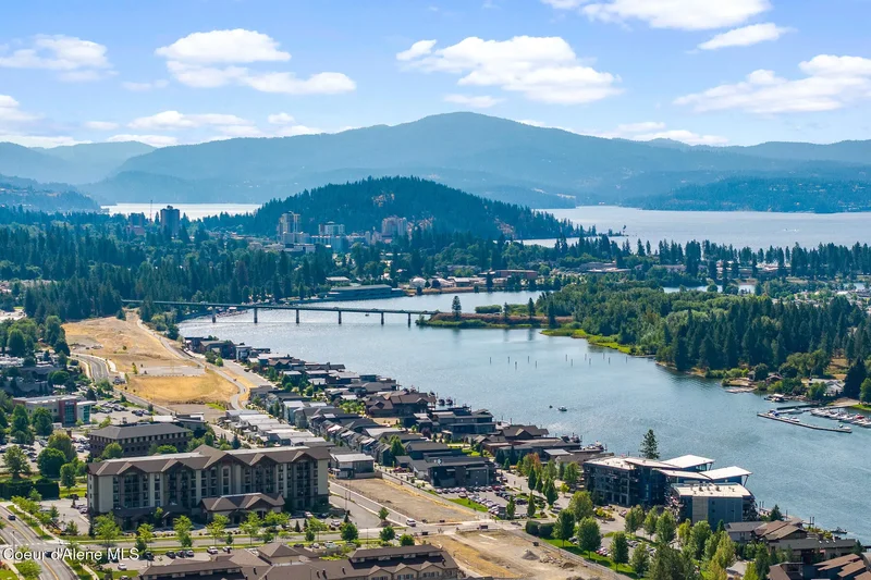 1884 W BELLERIVE LN , #313, Coeur d'Alene, ID 83814, Coeur d'Alene, Idaho, United States. - Photo 33