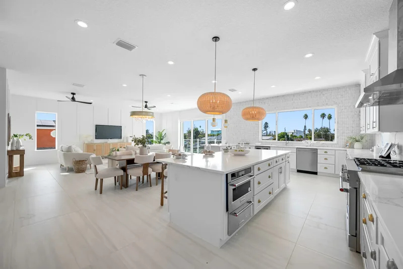 534 Crystal Dr, Madeira Beach, FL 33708, Madeira Beach, Florida, United States. - Photo 26