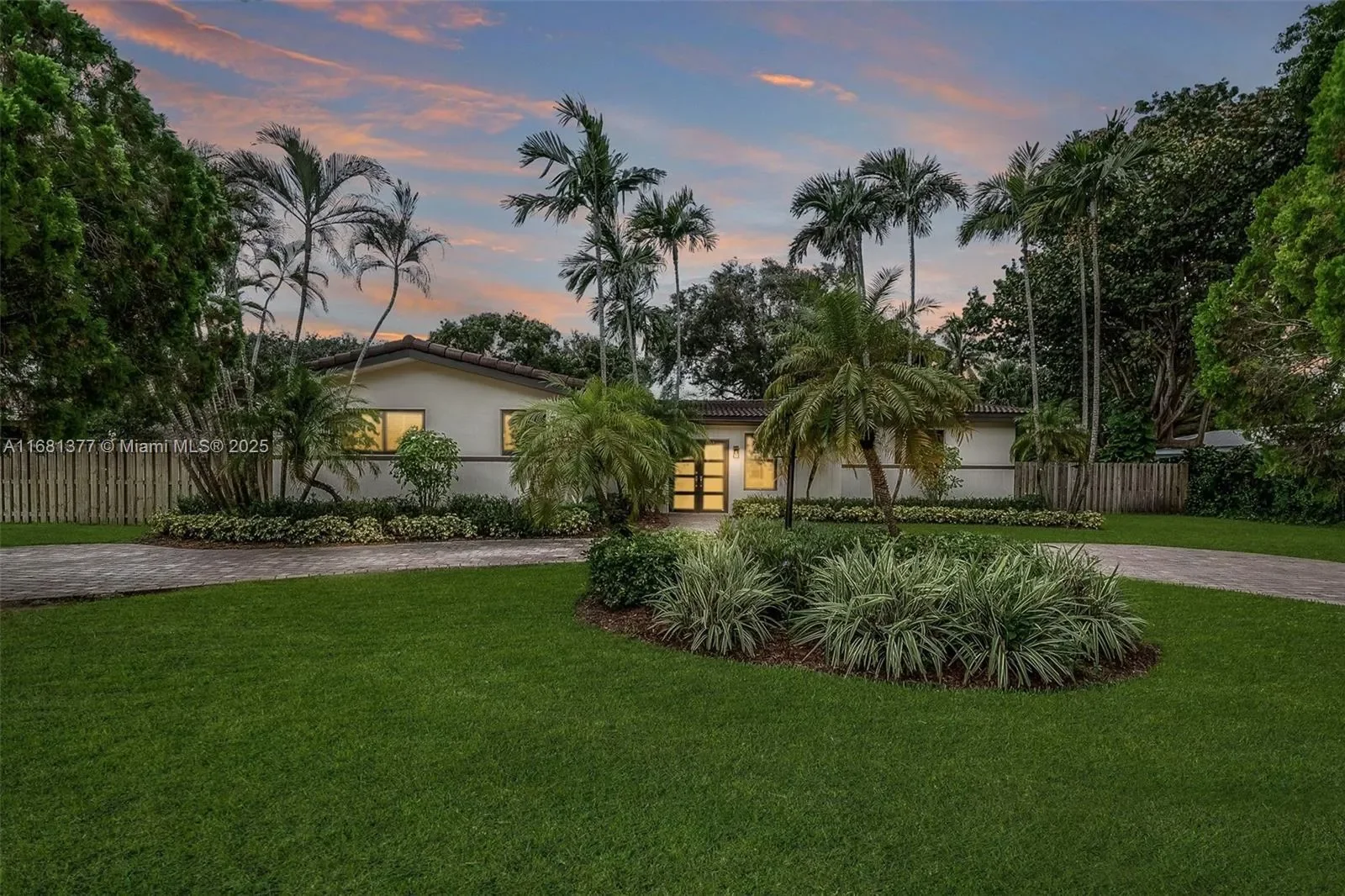 7901 SW 133rd St, Coral Gables, Florida, United States. - Photo 21