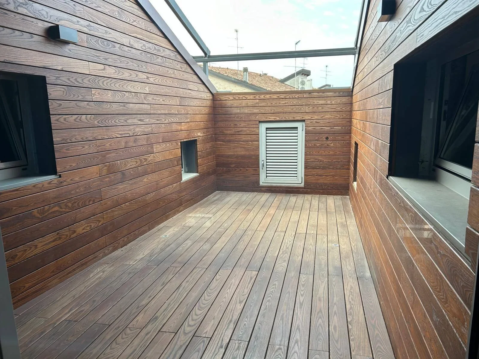 Gallery photo 3
