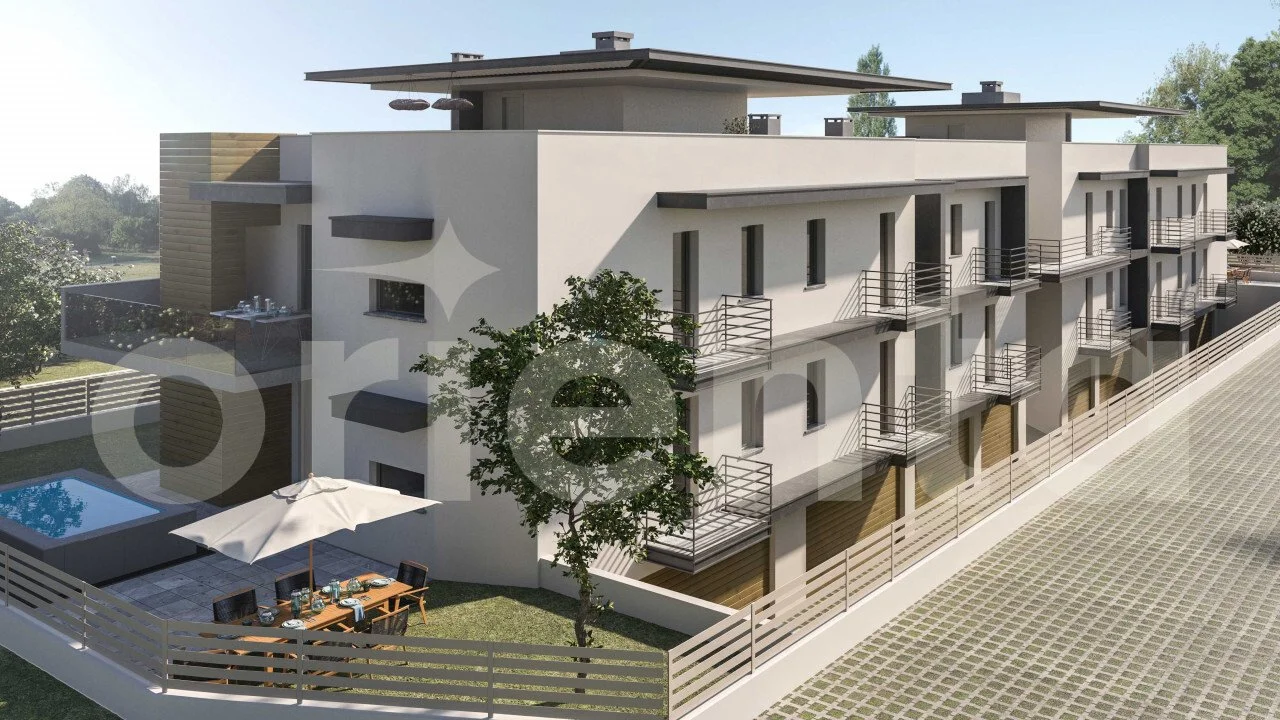 Exterior photo 3