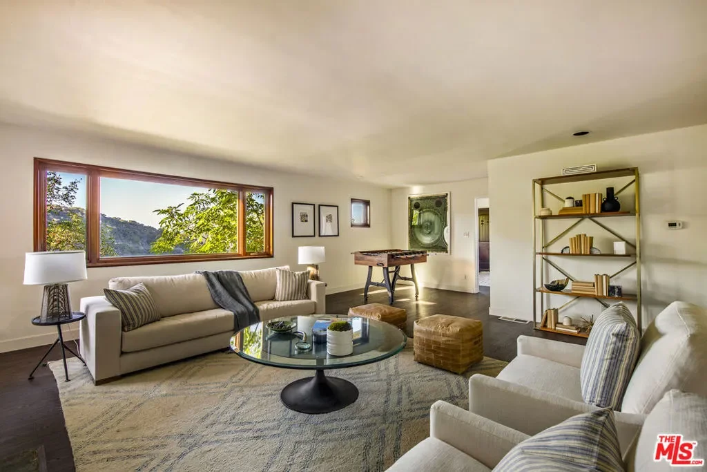 2125 Kew Drive, Los Angeles, California, United States. - Photo 8