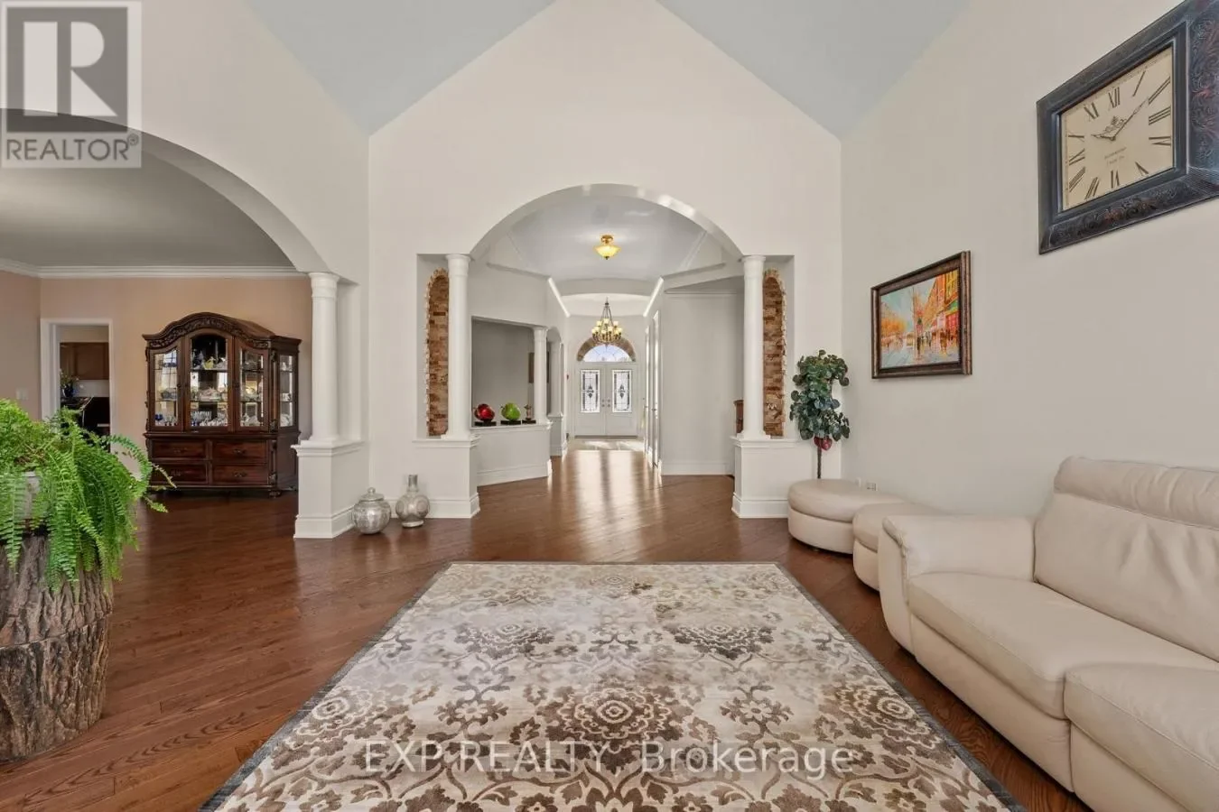 Gallery photo 11