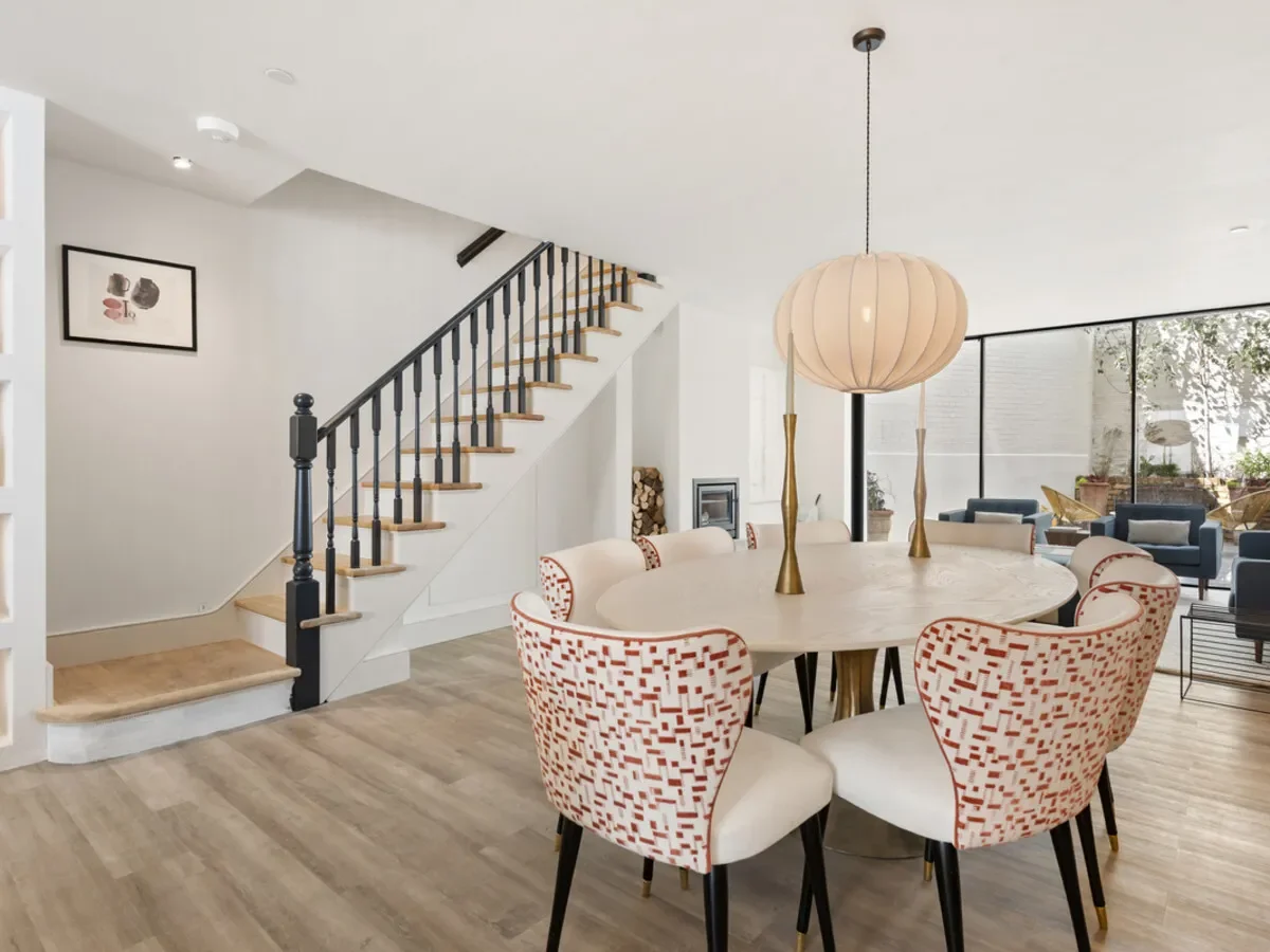 Lakeside Road, London, W14, London, England, United Kingdom. - Photo 13