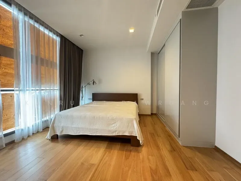 Gallery photo 6