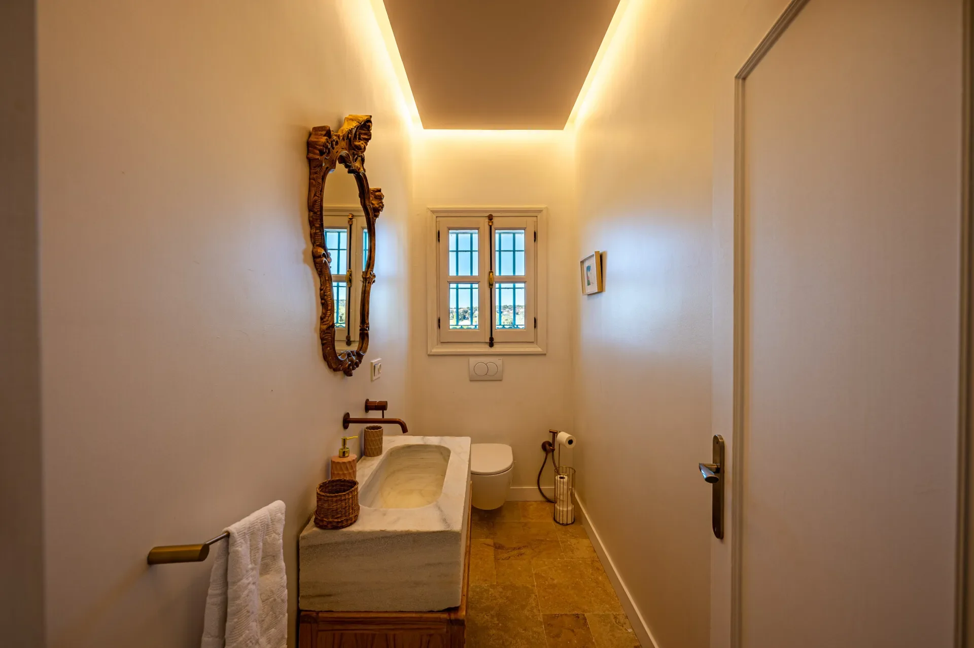 Gallery photo 3