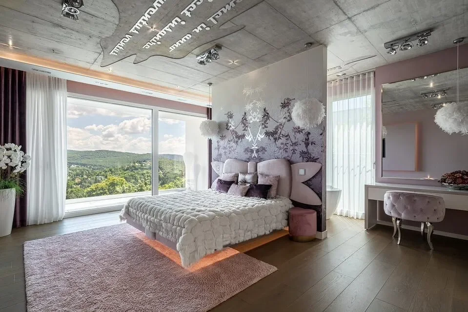 Gallery photo 6