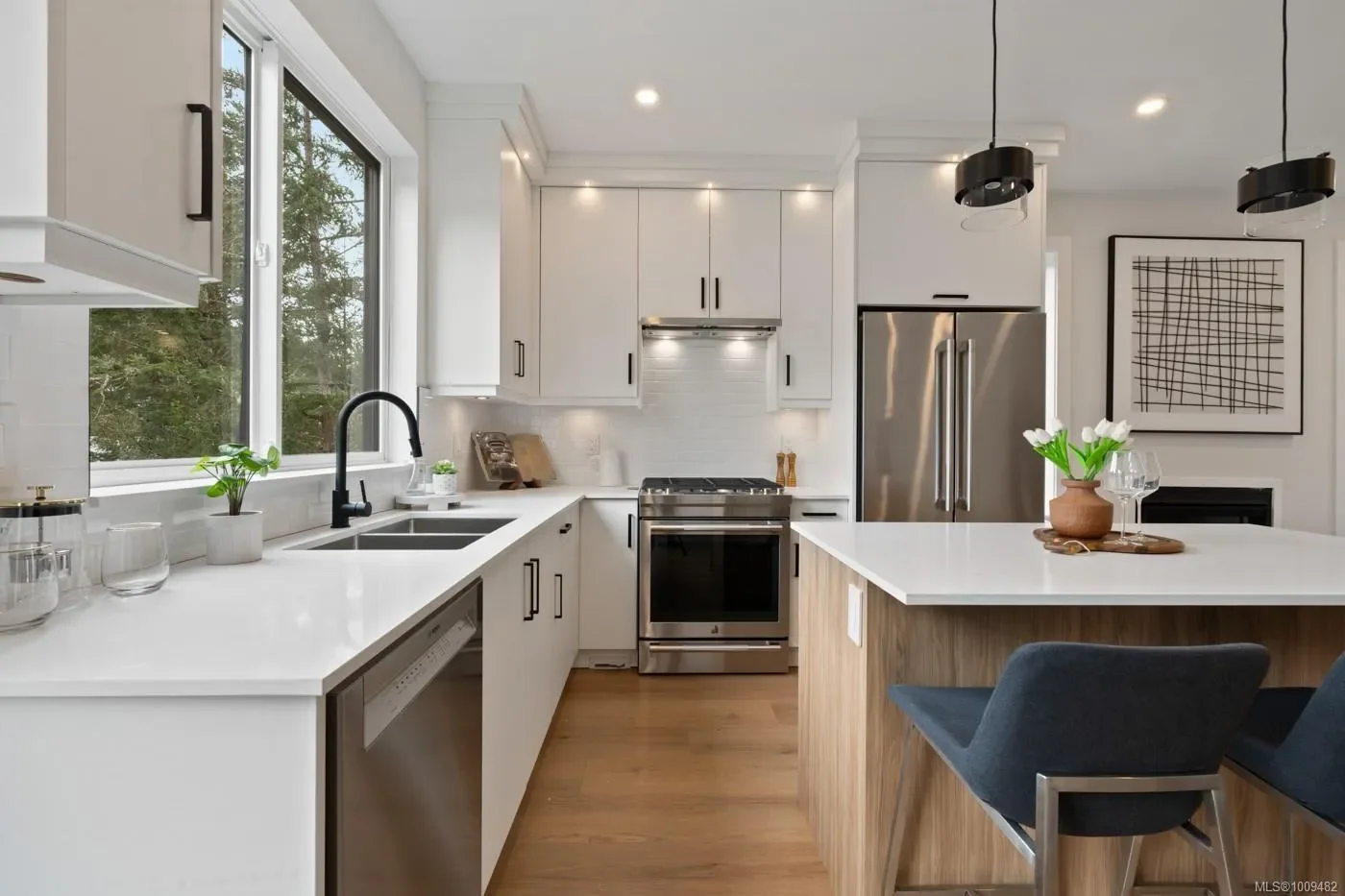 557 Belford Pl, Langford, British Columbia, Canada. - Photo 6
