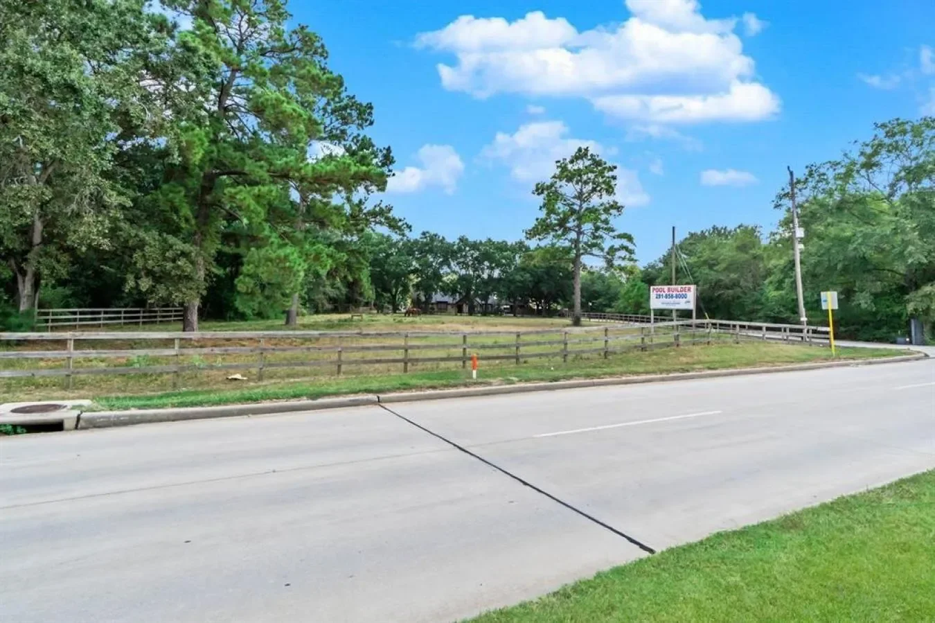 12943 Spring Cypress Road, Tomball, Texas, United States. - Photo 10