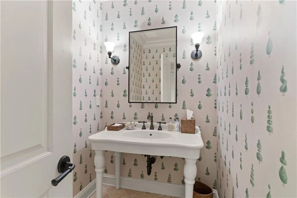 Gallery photo 3