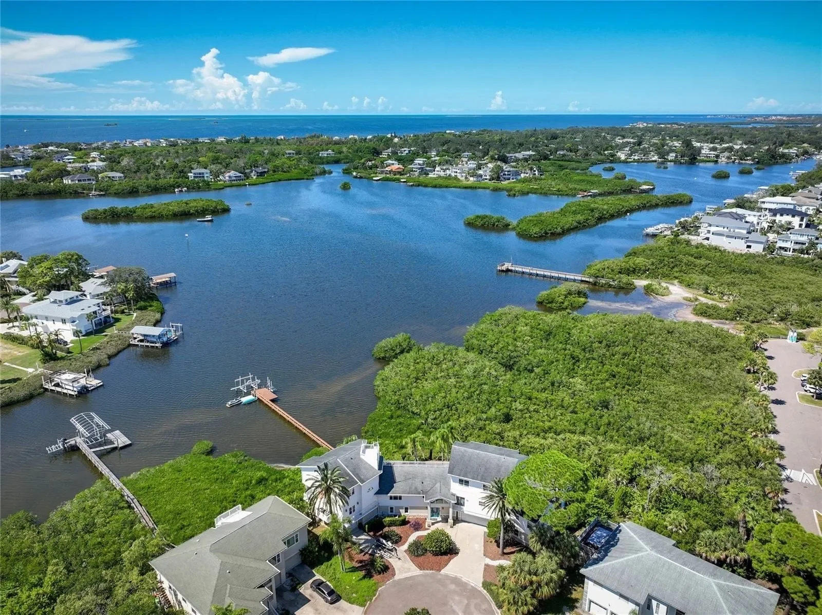 763 JACQUELINE LANE, PALM HARBOR, FL, 34683, USA, Palm Harbor, Florida, United States. - Photo 2